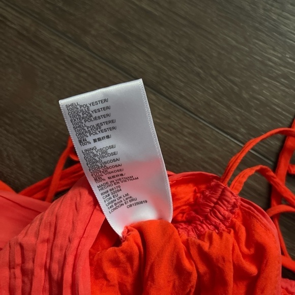 Urban Outfitters Crop Top - Picture 4 of 4